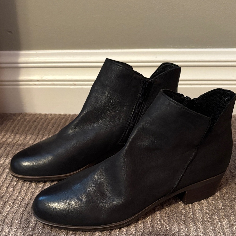 Lucky Brand Black Ankle Booties